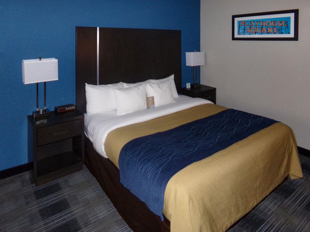 Comfort Inn Cleveland Airport Middleburg Heights Εξωτερικό φωτογραφία