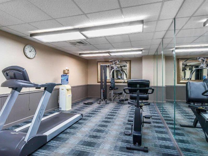Comfort Inn Cleveland Airport Middleburg Heights Εξωτερικό φωτογραφία