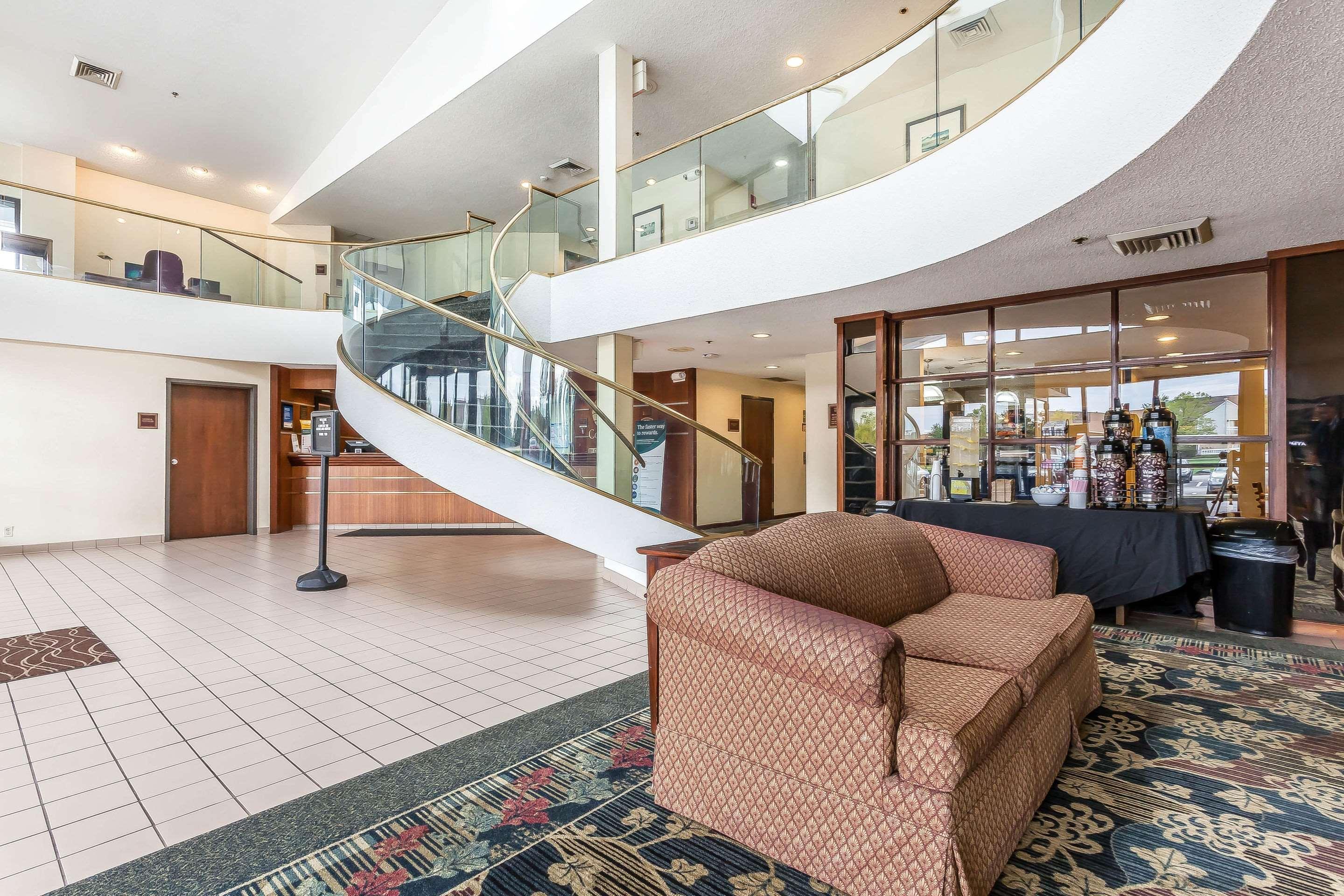 Comfort Inn Cleveland Airport Middleburg Heights Εξωτερικό φωτογραφία