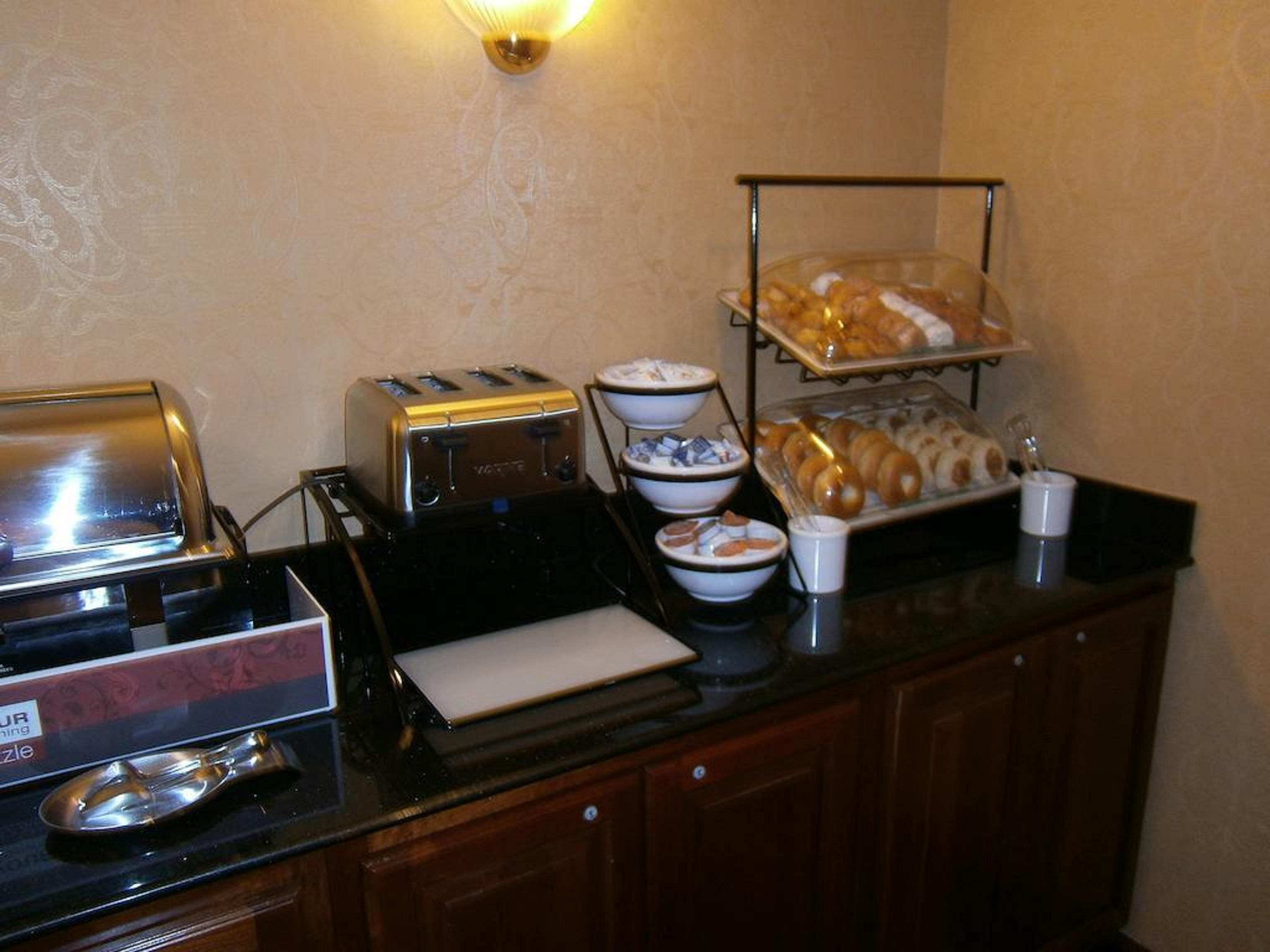 Comfort Inn Cleveland Airport Middleburg Heights Εξωτερικό φωτογραφία