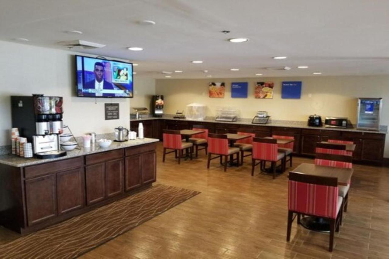 Comfort Inn Cleveland Airport Middleburg Heights Εξωτερικό φωτογραφία